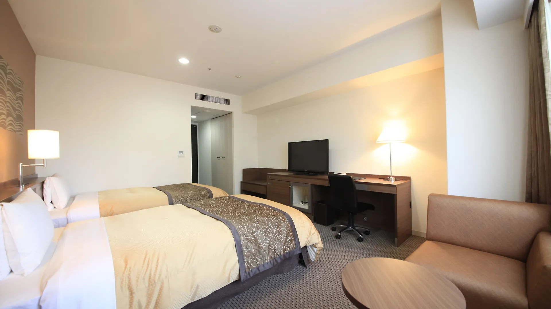 Vessel Inn Sapporo Nakajima Park 4*,  Japán